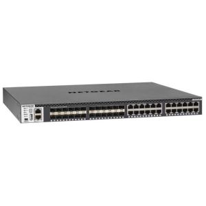NETGEAR M4300-24X24F Switch Géré 10G avec 24 Ports RJ-45 et 24 Ports SFP+